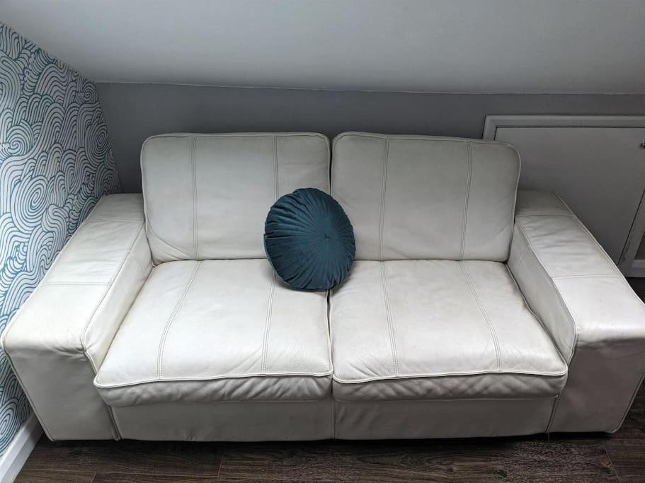 Folka Rocks Apartment Folkestone Bagian luar foto
