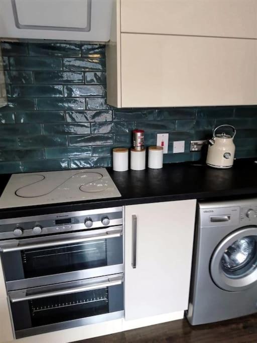 Folka Rocks Apartment Folkestone Bagian luar foto