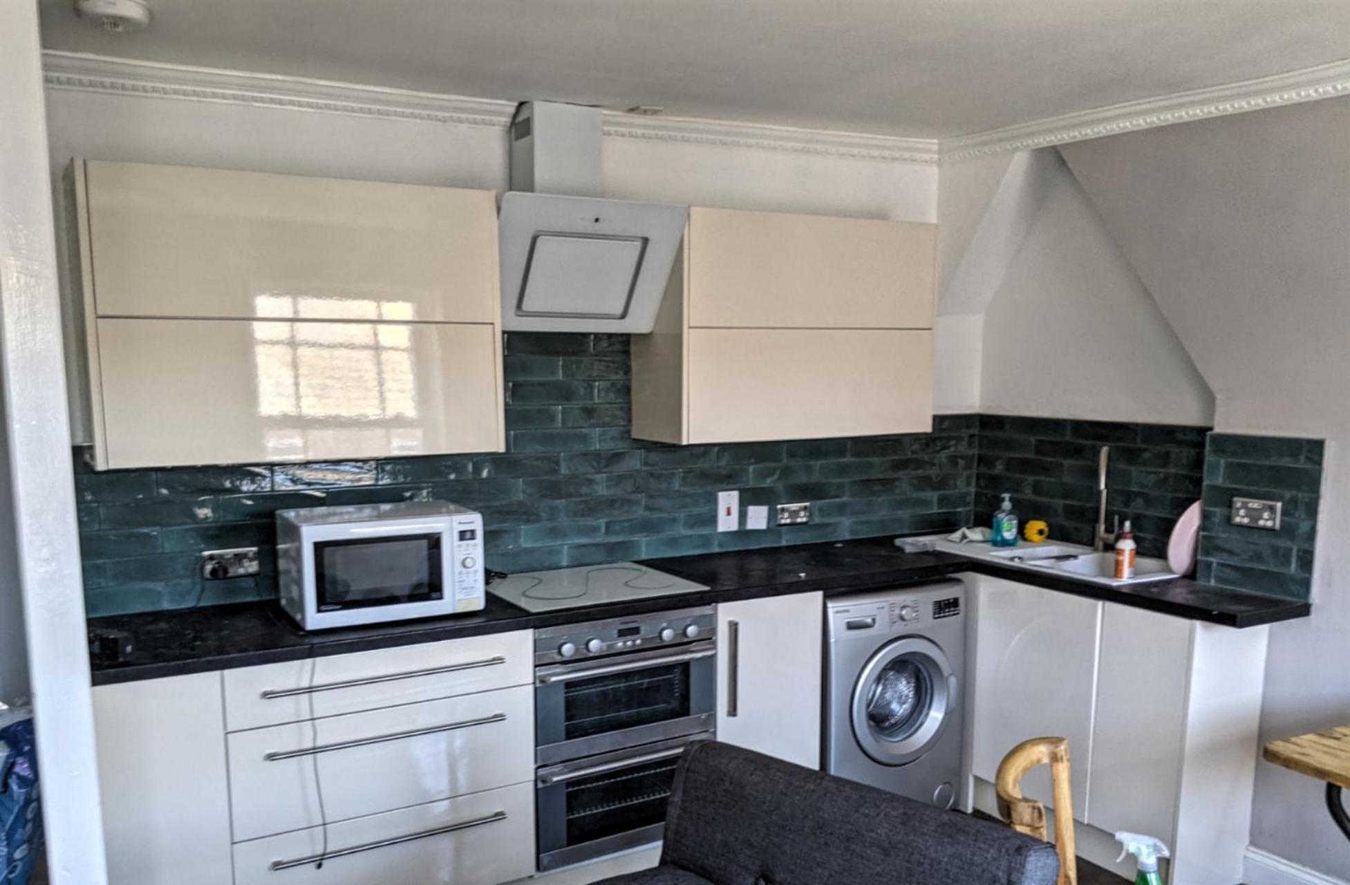Folka Rocks Apartment Folkestone Bagian luar foto